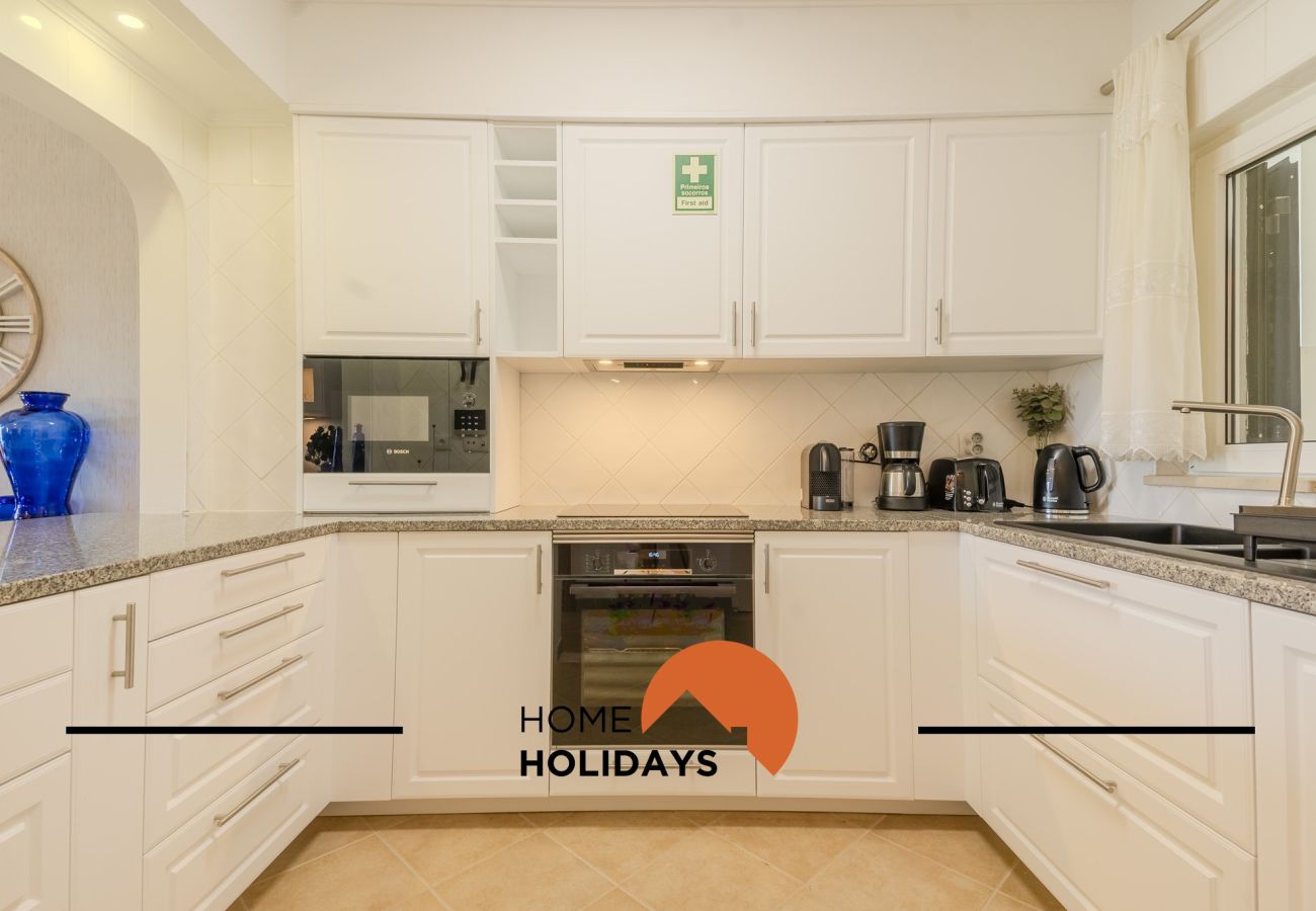 Appartement in Albufeira - #322 Family Apartment | Spacious & Cozy