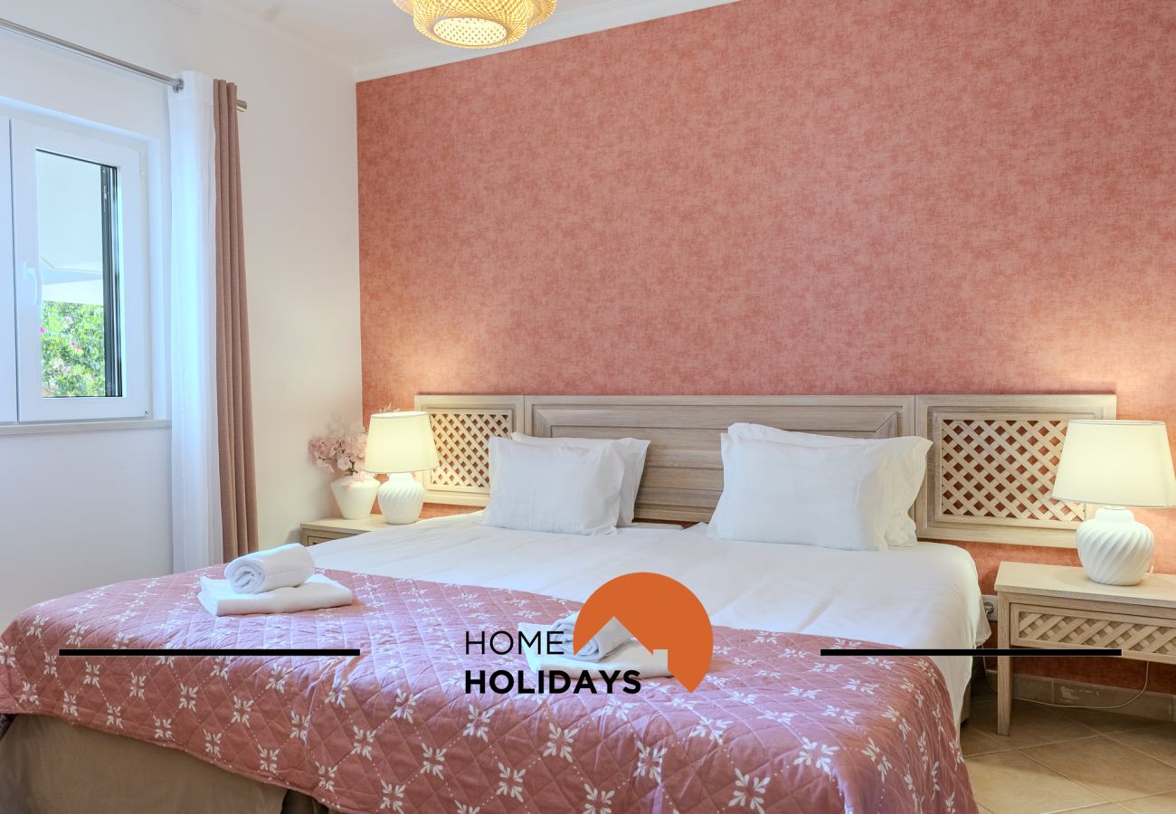 Appartement in Albufeira - #322 Family Apartment | Spacious & Cozy