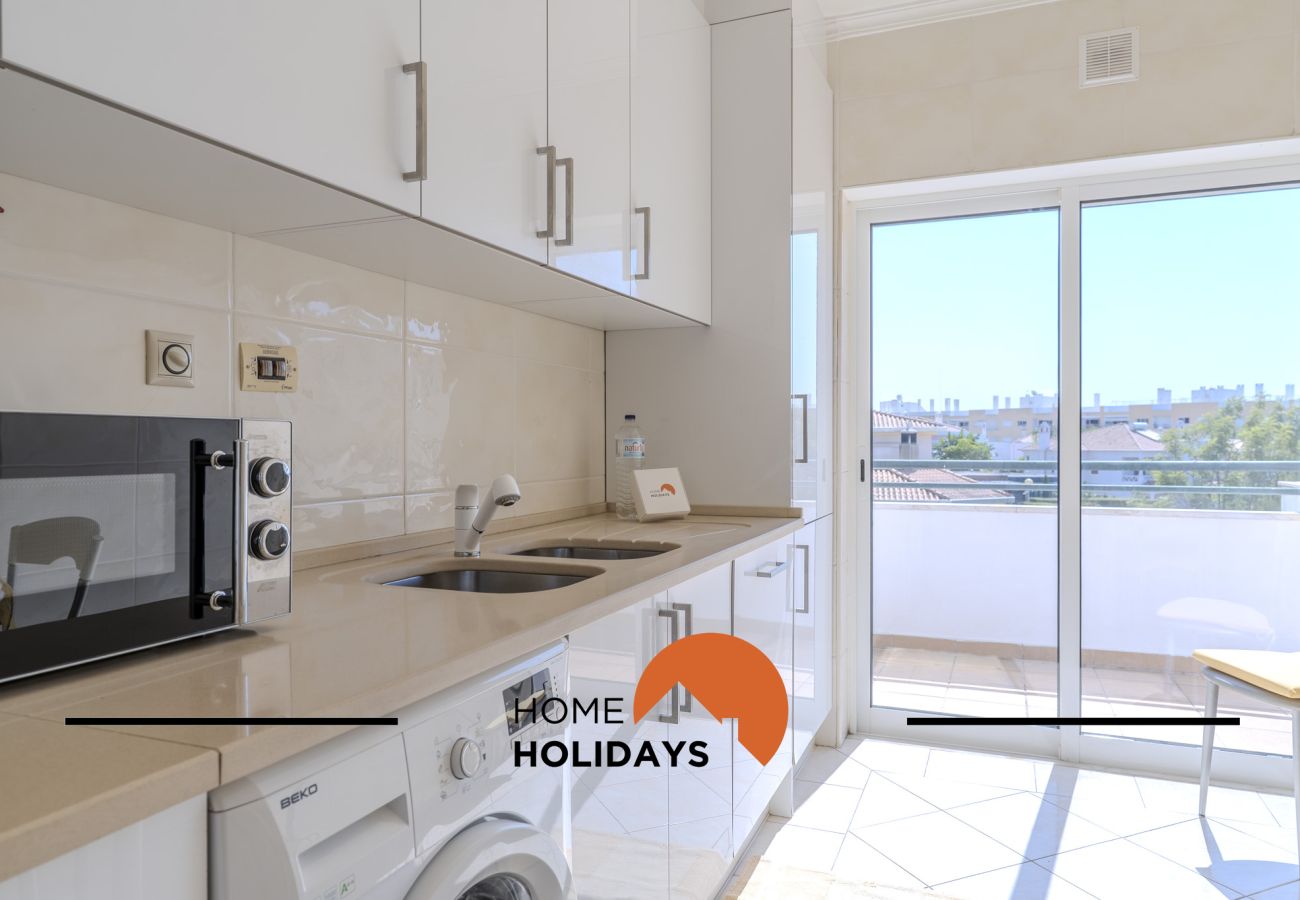 Appartement in Albufeira - #320 Family Flat in Center of the City 