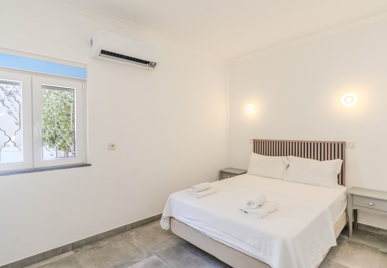 Huis in Albufeira - #336 Vila Sol | Pool & Comfort