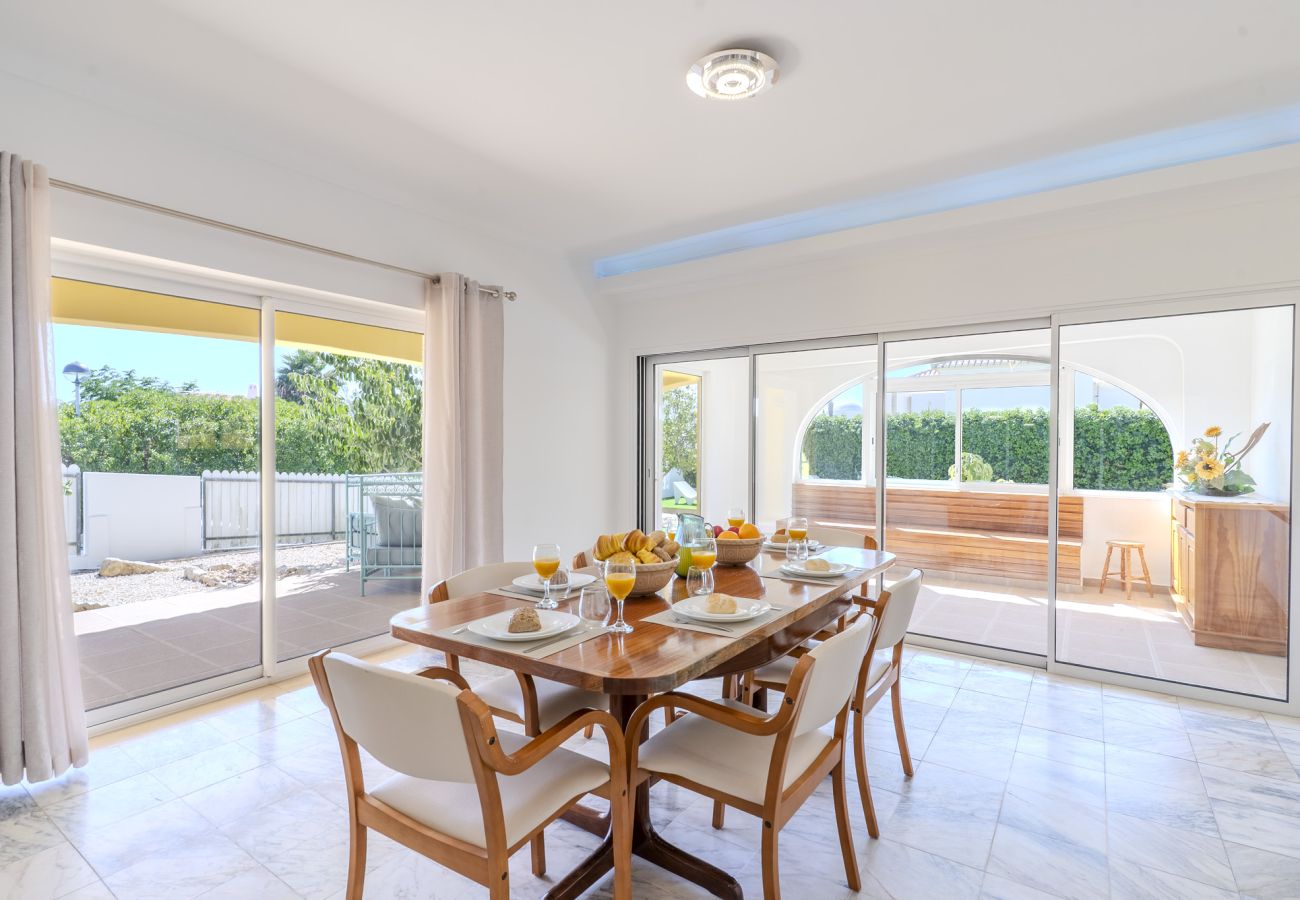 Huis in Albufeira - #336 Vila Sol | Pool & Comfort
