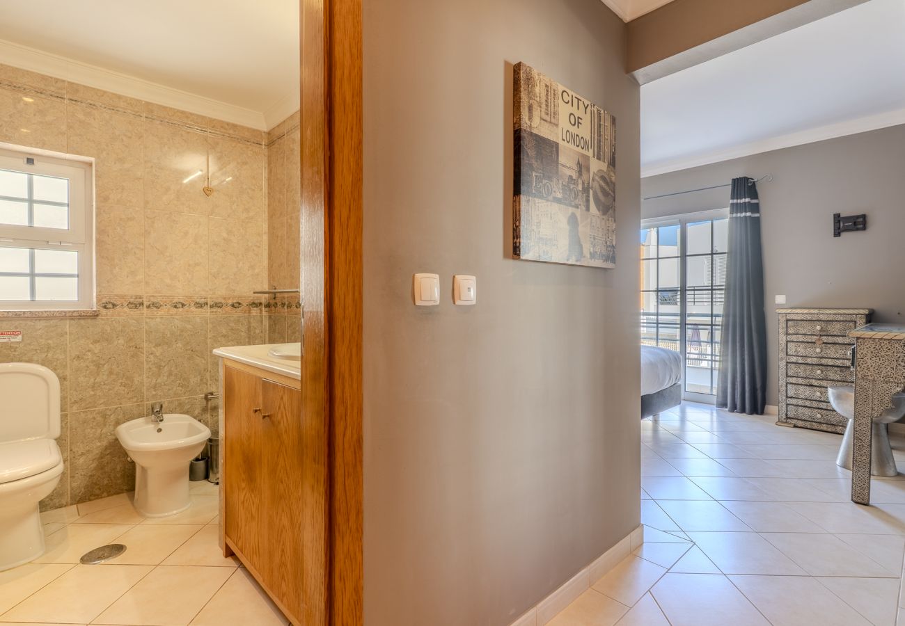 Villa in Albufeira - #343 Villa w/ Pool & Jacuzzi | Luxury Stay