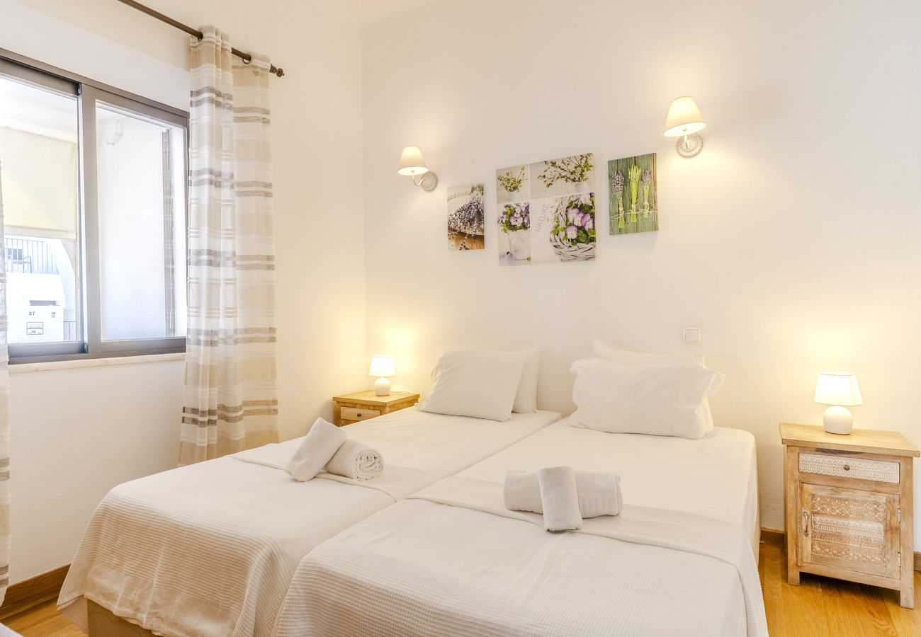 Appartement in Albufeira - #341 Casa da Guida | Central & Cozy