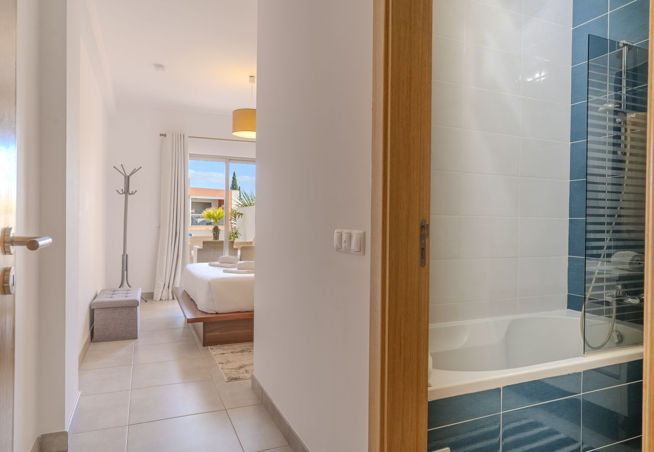 Appartement in Albufeira - #354 Vitismar Apartment | Pool & Relax