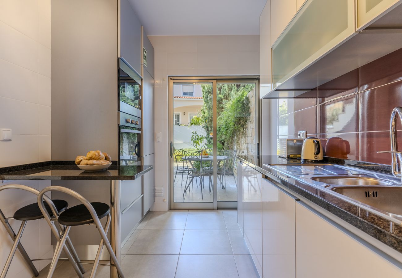 Appartement in Albufeira - #354 Vitismar Apartment | Pool & Relax