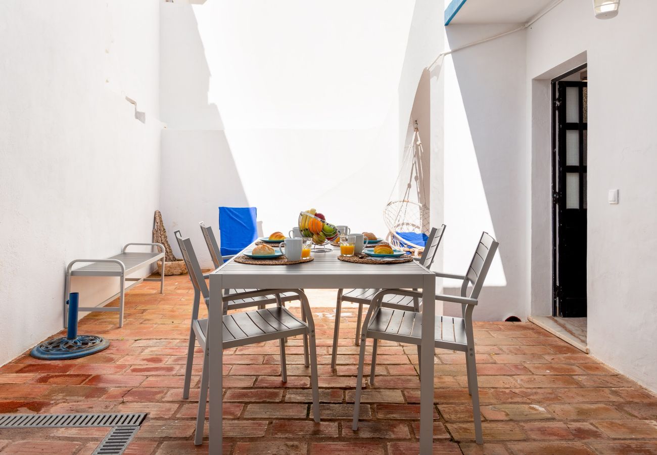 Huis in Albufeira - #197 Casa Gili V2 by Home Holidays 