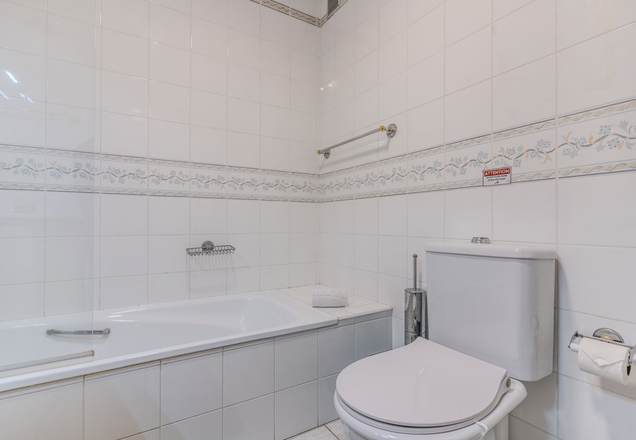 Appartement in Armação de Pêra - #370 1BR Riamar | Sea View & Central