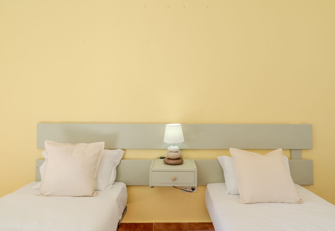 Appartement in Paderne - #358 Quinta Brito Lima A by Home Holidays