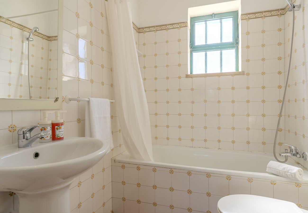 Appartement in Paderne - #359 Quinta Brito Lima B by Home Holidays