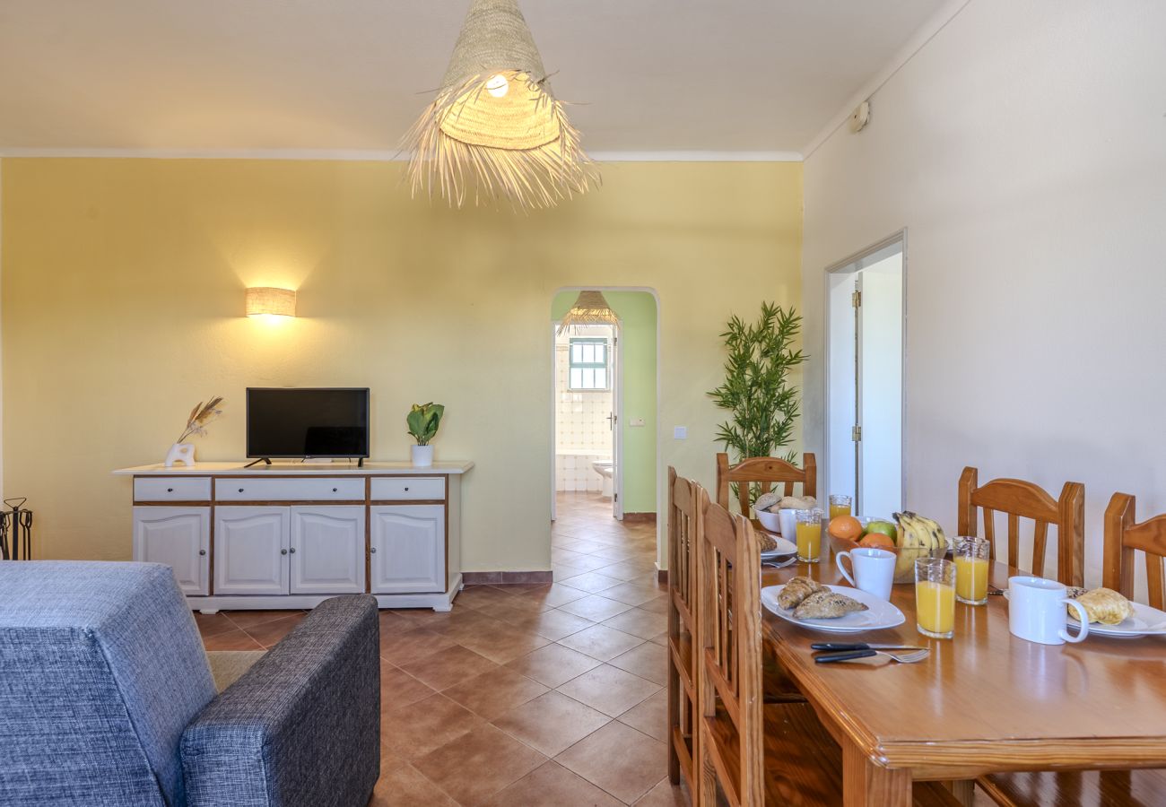 Appartement in Paderne - #359 Quinta Brito Lima B by Home Holidays