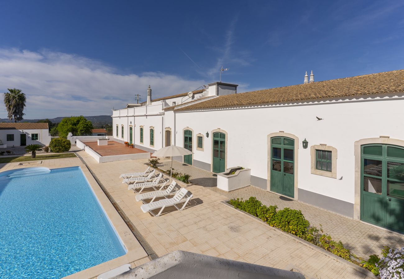 Appartement in Paderne - #359 Quinta Brito Lima B by Home Holidays