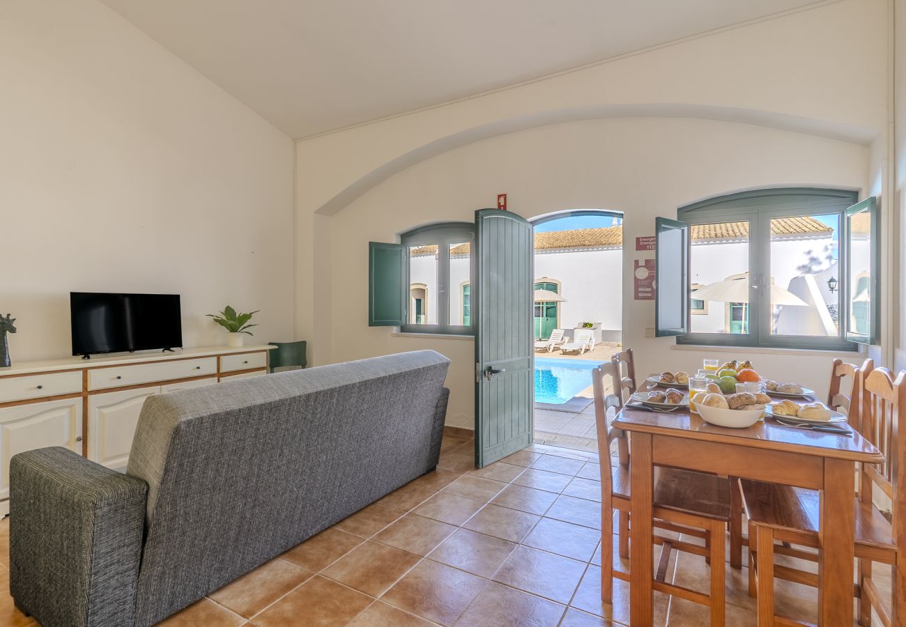Appartement in Paderne - #360 Quinta Brito Lima C by Home Holidays