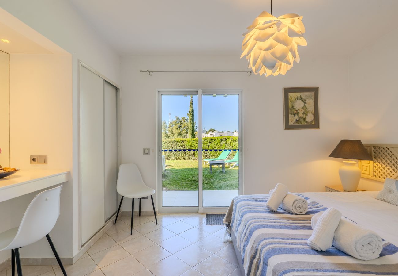 Appartement in Albufeira - #364 T3 Costa Dourada by Home Holidays 