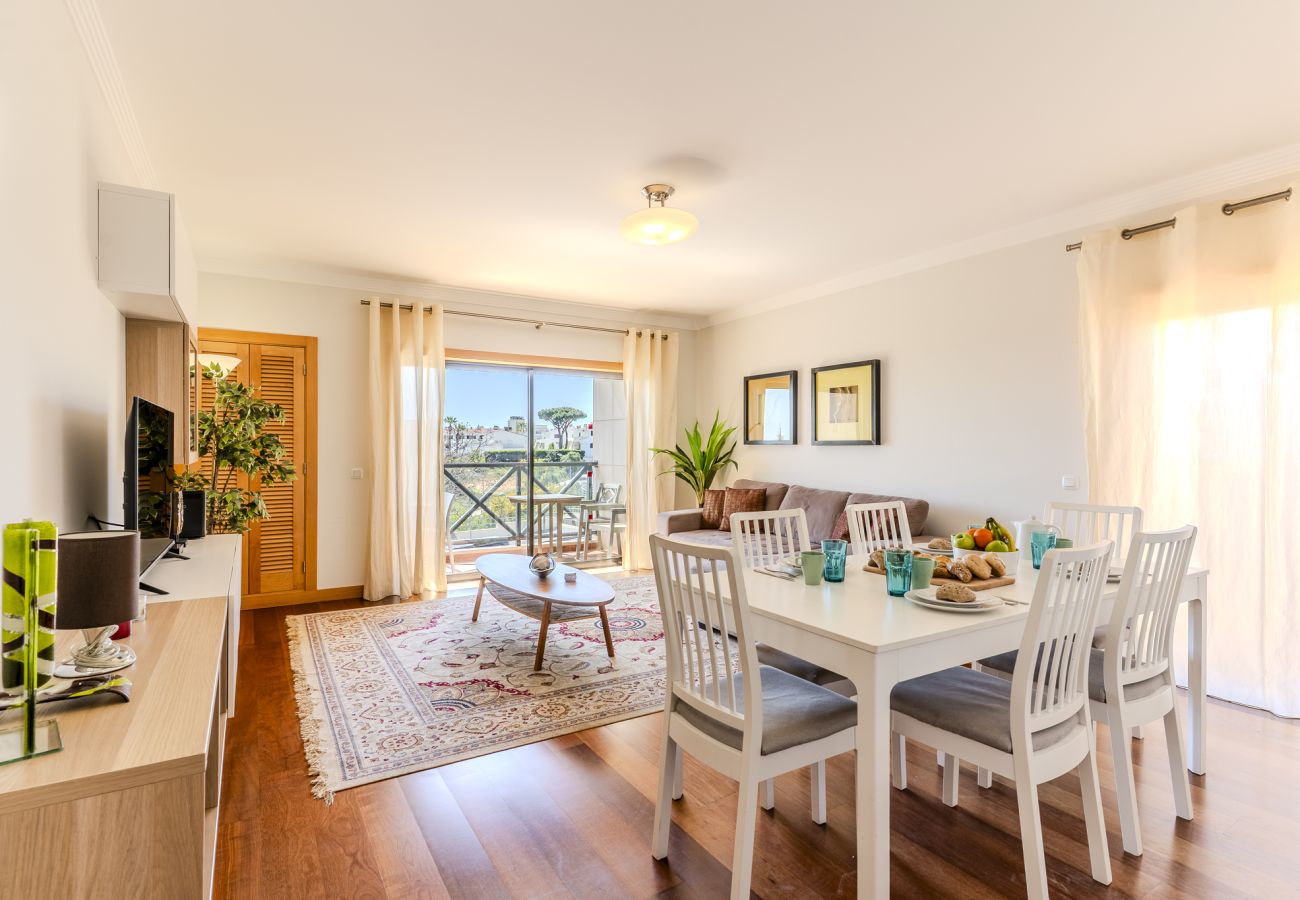 Appartement in Albufeira - #353 T2 Apartment Central Albufeira |Pool & Terrace