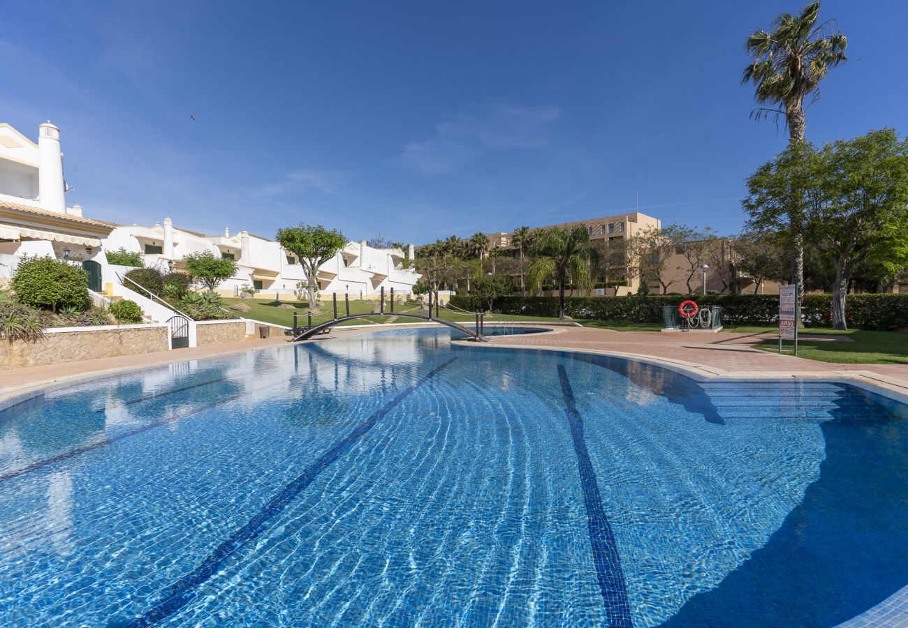 Villa in Albufeira - #346 Family Villa in Albufeira | Pool, BBQ & AC