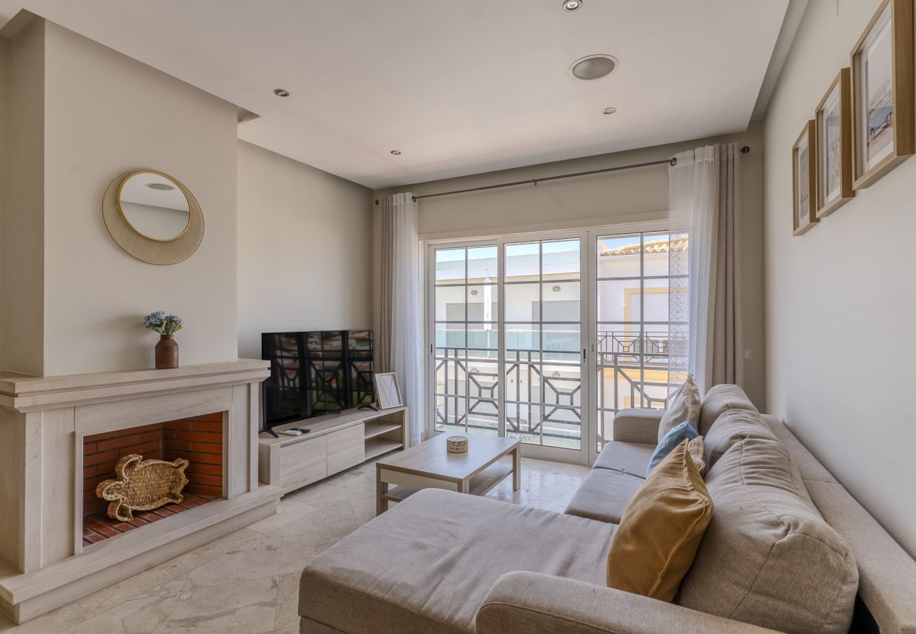 Appartement in Albufeira - #318 Spacious 2BR Apartment | Bright Interiors