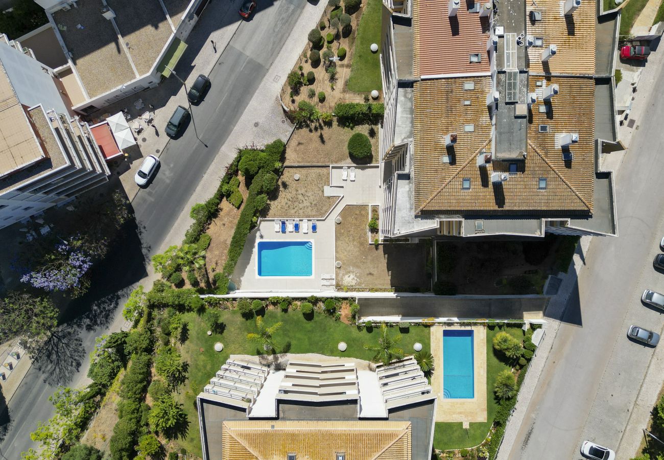 Appartement in Portimão - #377 Sunny Portimão Apartment | Pool & Balcony