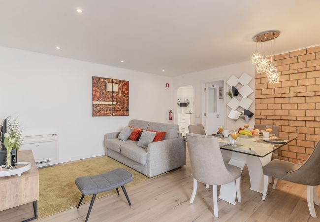 Appartement in Albufeira - #381 Sunny Apartment in the Heart of Albufeira
