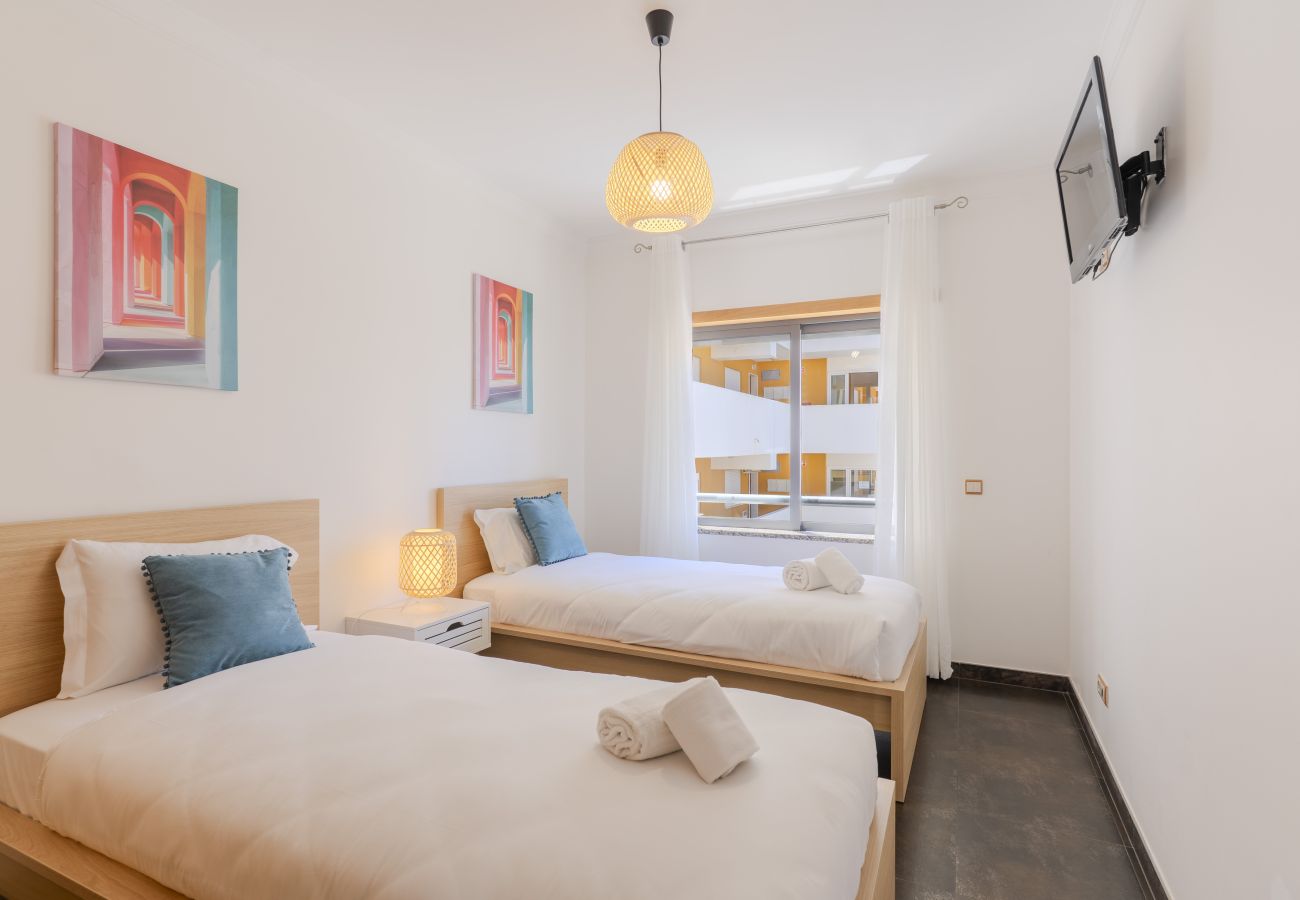 Appartement in Armação de Pêra - #387 Family-Friendly Apartment Near the Beach