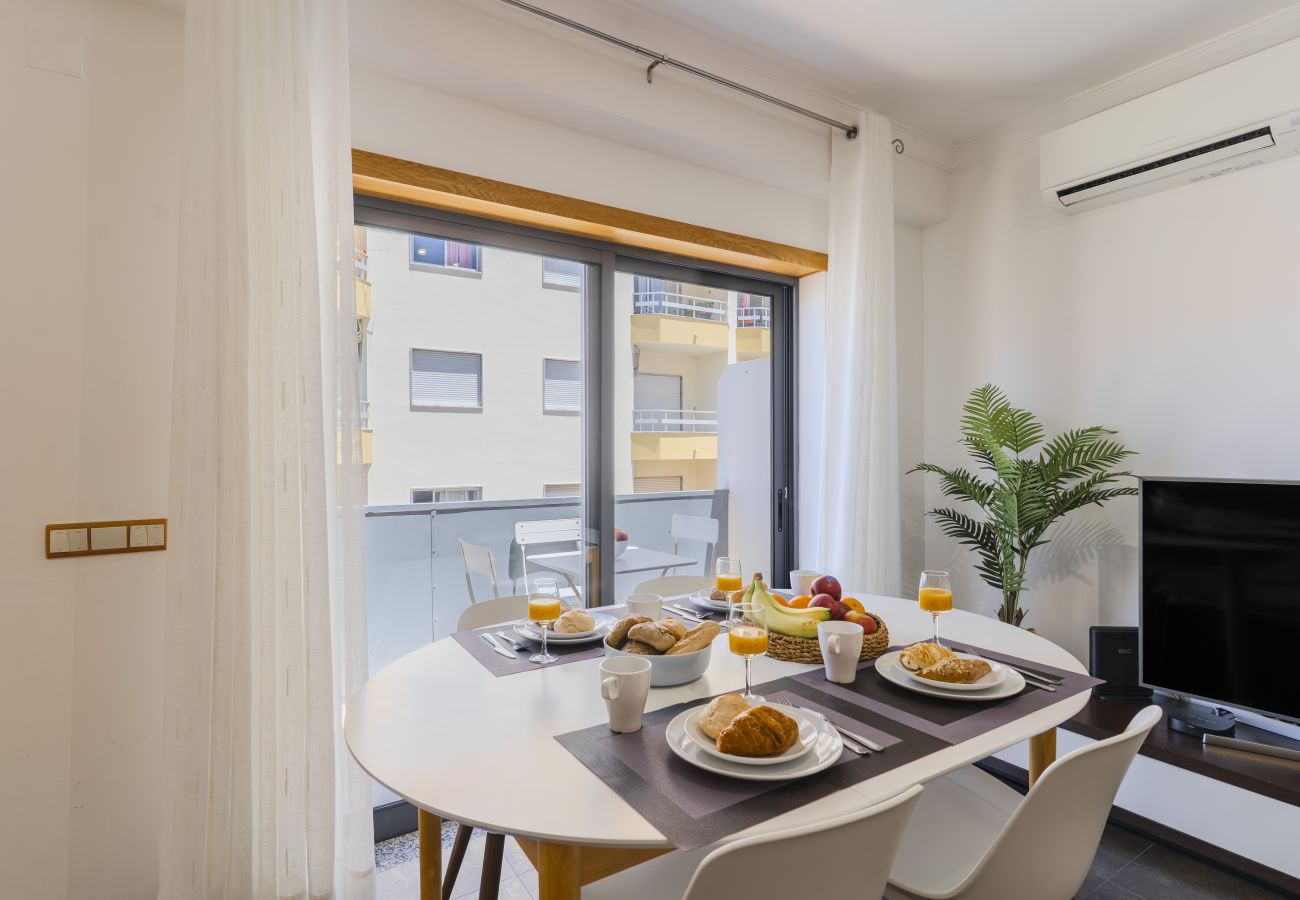 Appartement in Armação de Pêra - #387 Family-Friendly Apartment Near the Beach