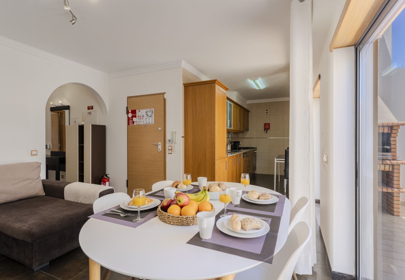 Appartement in Armação de Pêra - #387 Family-Friendly Apartment Near the Beach