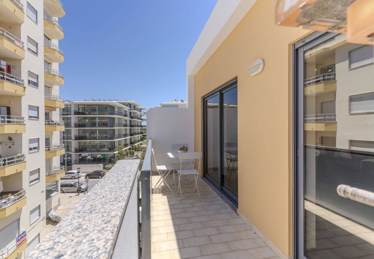 Appartement in Armação de Pêra - #387 Family-Friendly Apartment Near the Beach