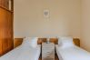 Appartement in Albufeira - #389 Vila w/ share pool | Spacious 3-BR