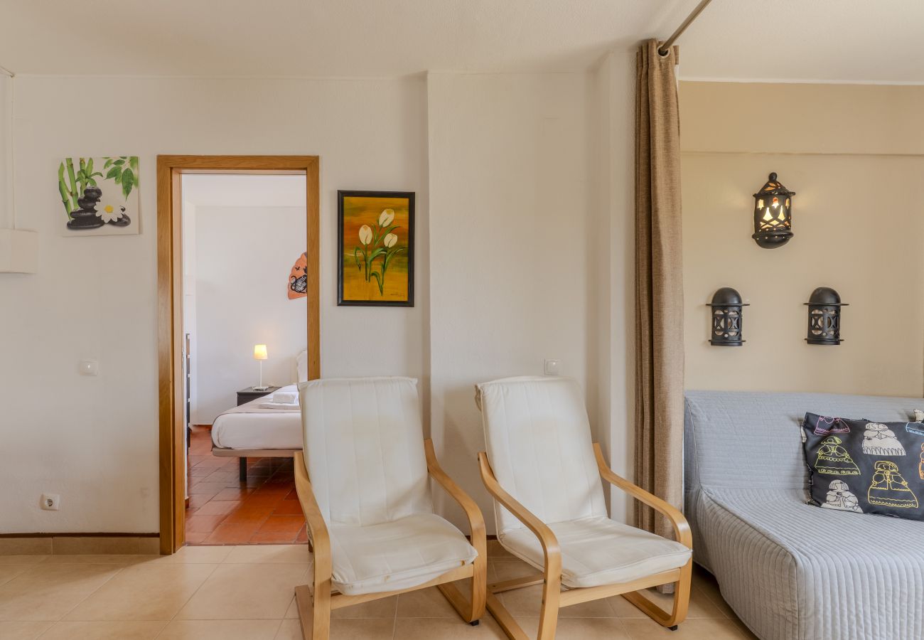 Appartement in Albufeira - #404 Bright Family Apartment | Pool in Albufeira
