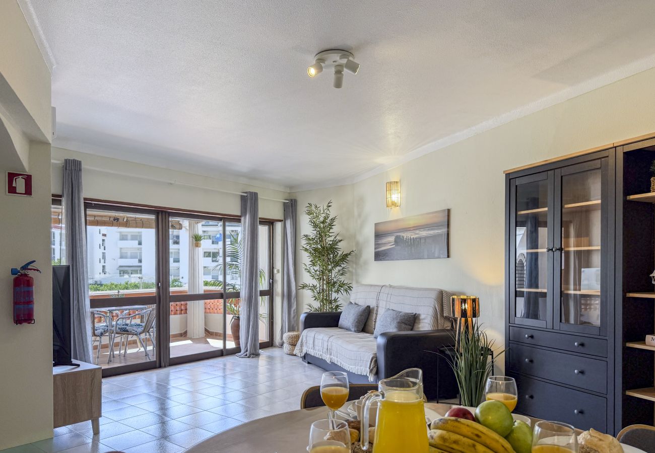 Appartement in Albufeira - #411 Sunny 1BR Apartment Near the Beach