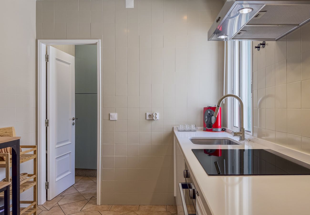 Appartement in Albufeira - #407 Central 3BR | Walk to the Beach & Old Town