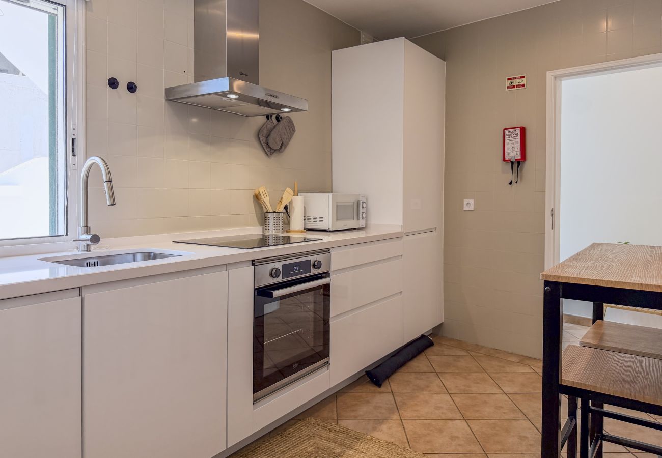 Appartement in Albufeira - #407 Central 3BR | Walk to the Beach & Old Town