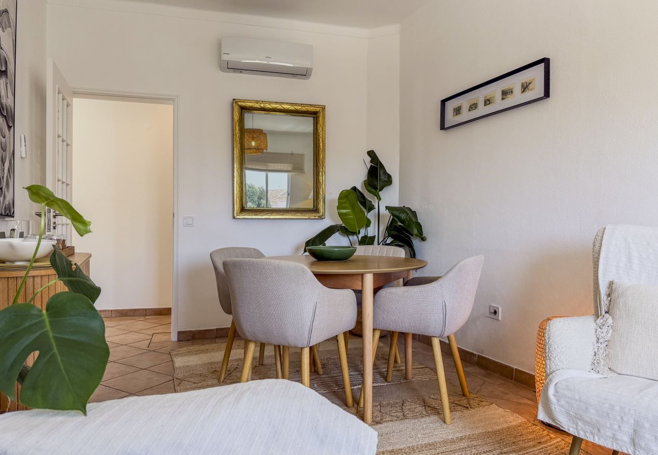 Appartement in Albufeira - #407 Central 3BR | Walk to the Beach & Old Town