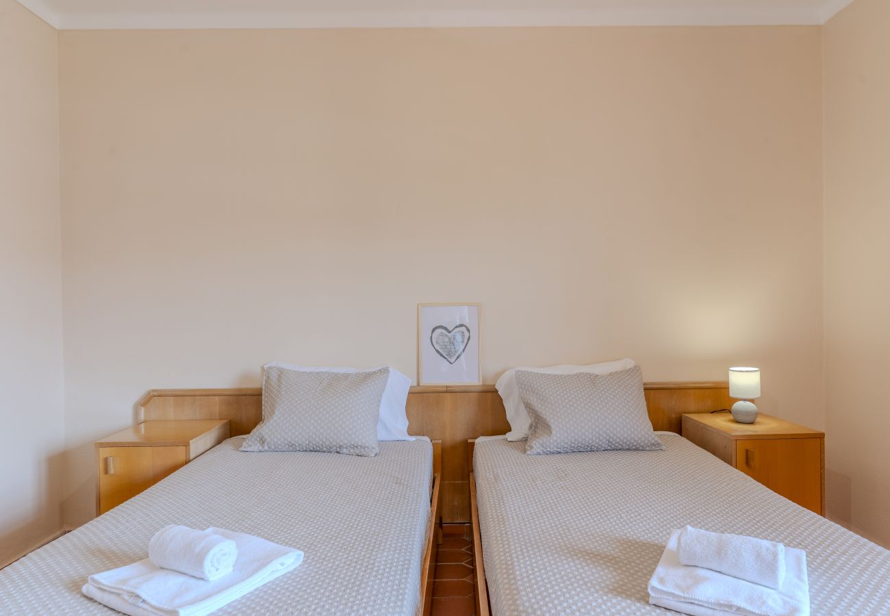 Villa in Albufeira - #394 Albufeira Escape | 3BR Villa with Shared Pool