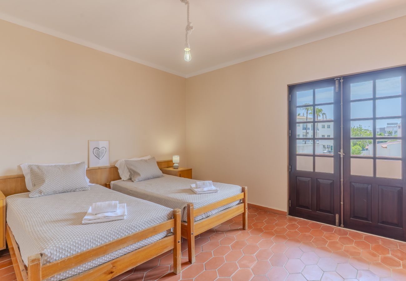 Villa in Albufeira - #394 Albufeira Escape | 3BR Villa with Shared Pool