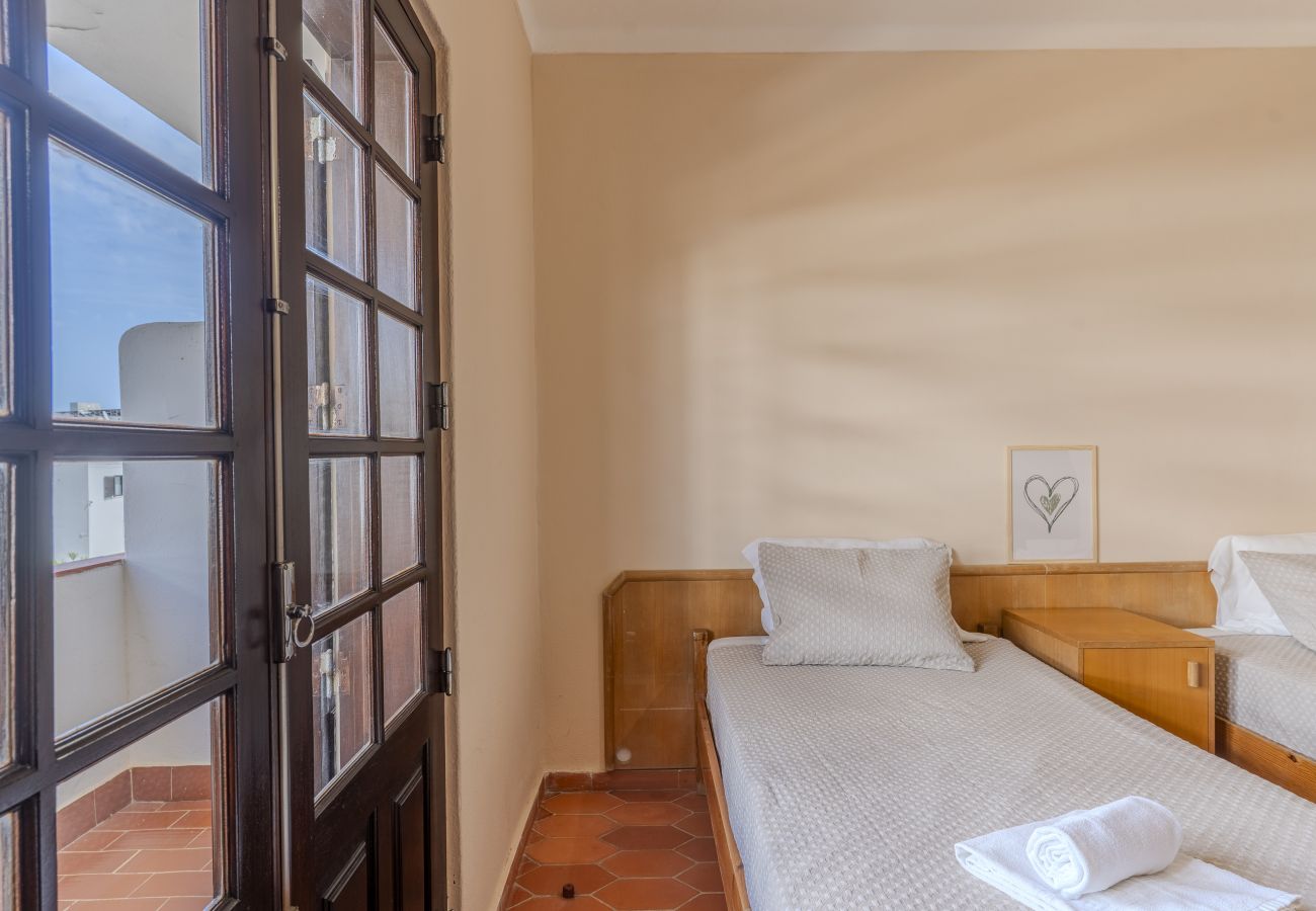 Villa in Albufeira - #394 Albufeira Escape | 3BR Villa with Shared Pool