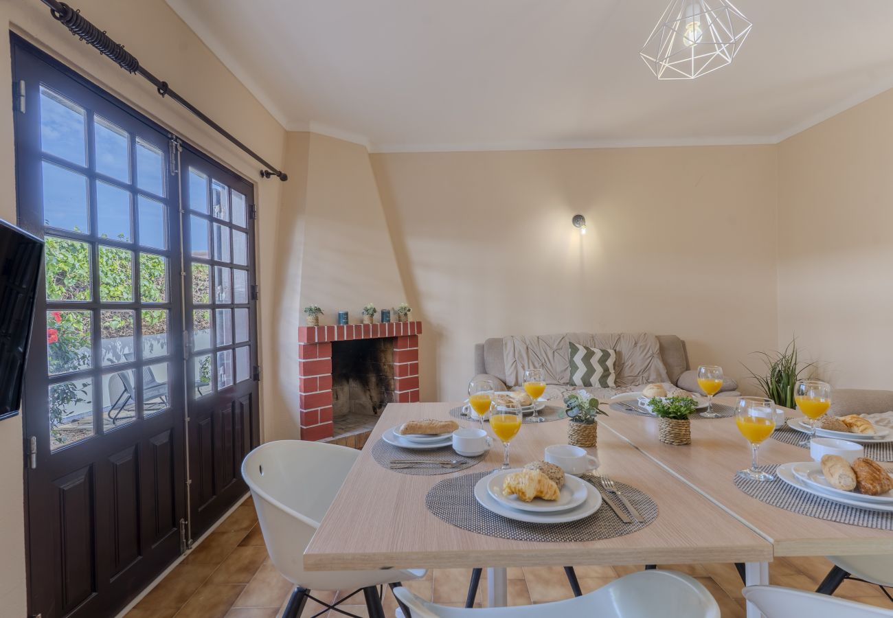 Villa in Albufeira - #395 Sun &  share Pool | V3 in New Town 