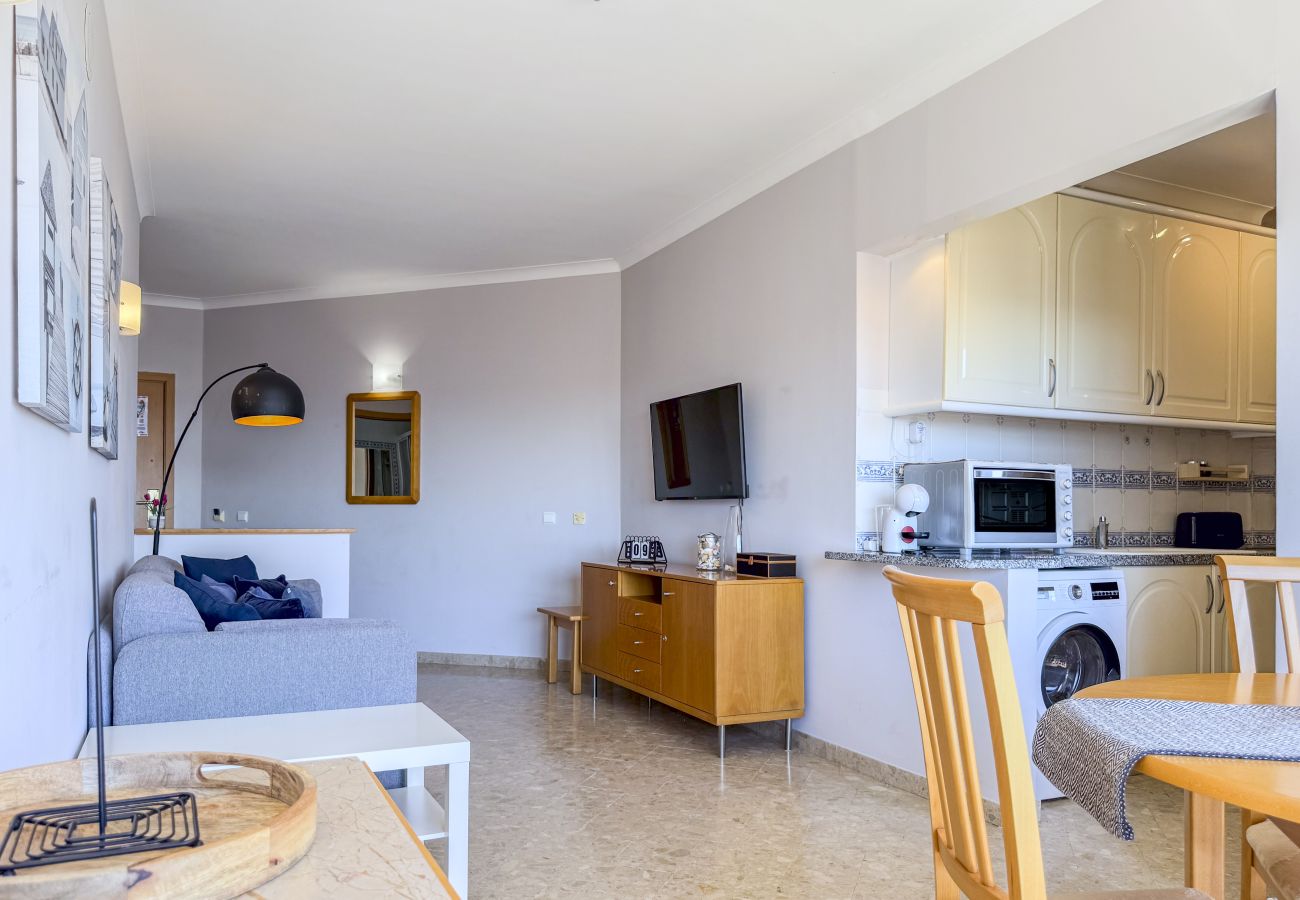 Appartement in Portimão - #357 Sea View Escape in Portimão | Pool & Spacious Balconyol