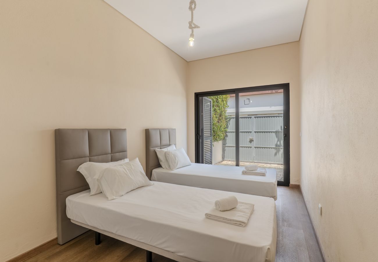 Villa in Albufeira - #392 Spacious 4BR Villa in Albufeira | Shared Pool