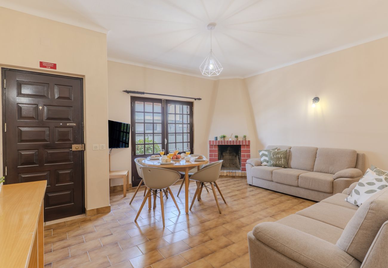 Villa in Albufeira - #392 Spacious 4BR Villa in Albufeira | Shared Pool