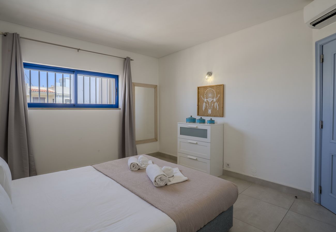 Appartement in Albufeira - #412 Flat with pool | 1BR | Near Oura & Beaches