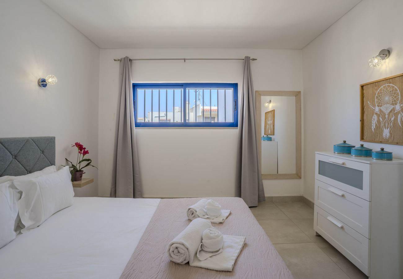Appartement in Albufeira - #412 Flat with pool | 1BR | Near Oura & Beaches
