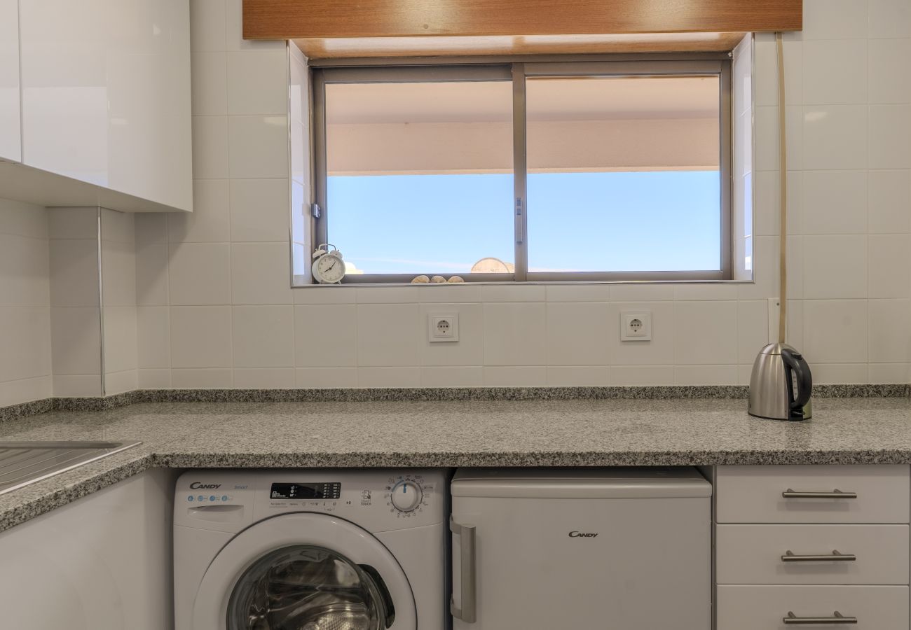 Appartement in Albufeira - #386 Sea view, Stunning and Unobstructed 