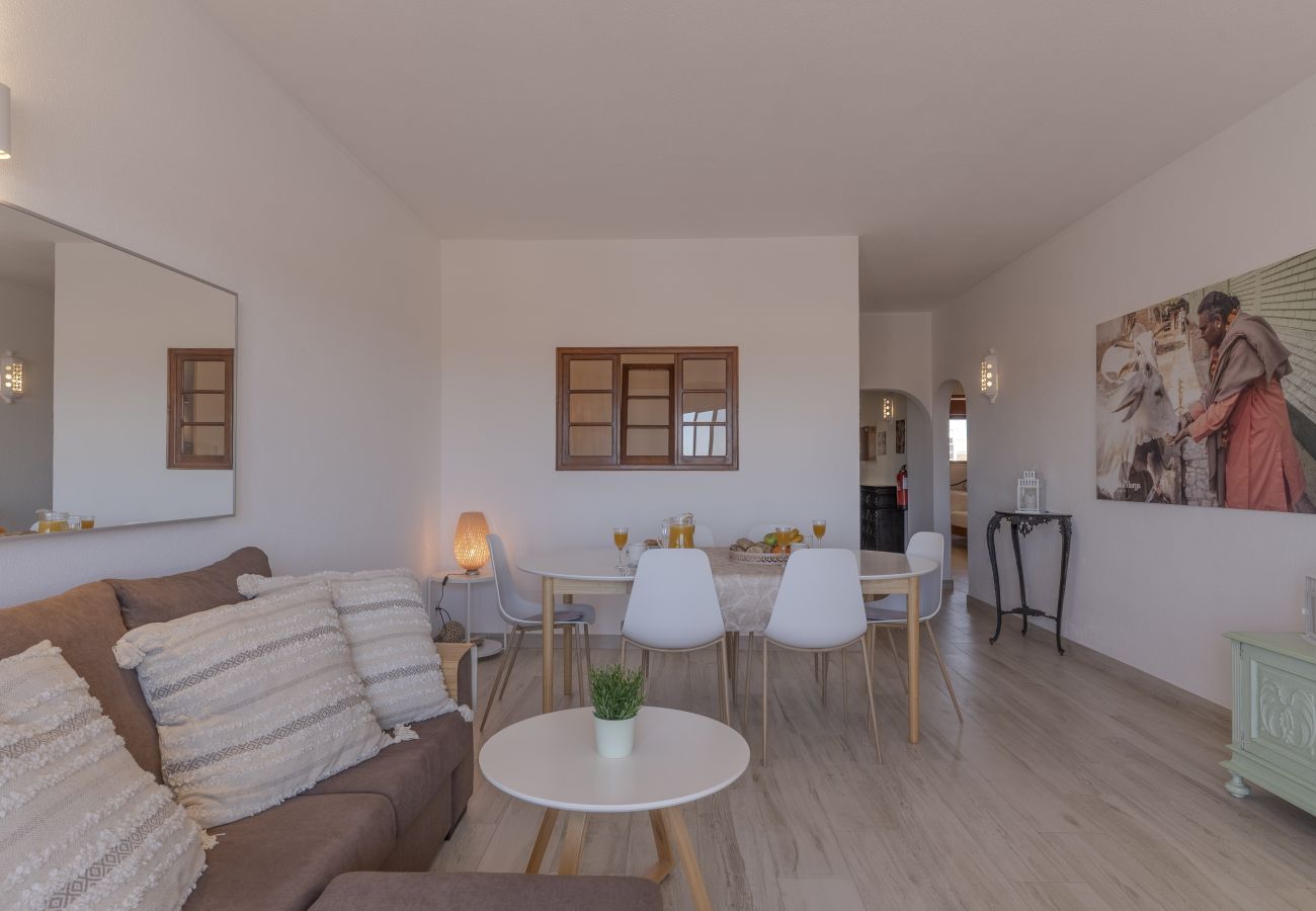 Appartement in Albufeira - #386 Sea view, Stunning and Unobstructed 