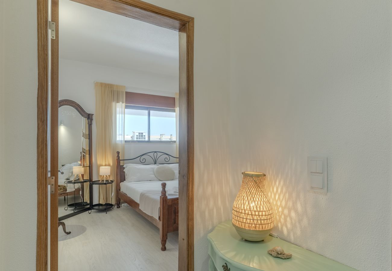 Appartement in Albufeira - #386 Sea view, Stunning and Unobstructed 