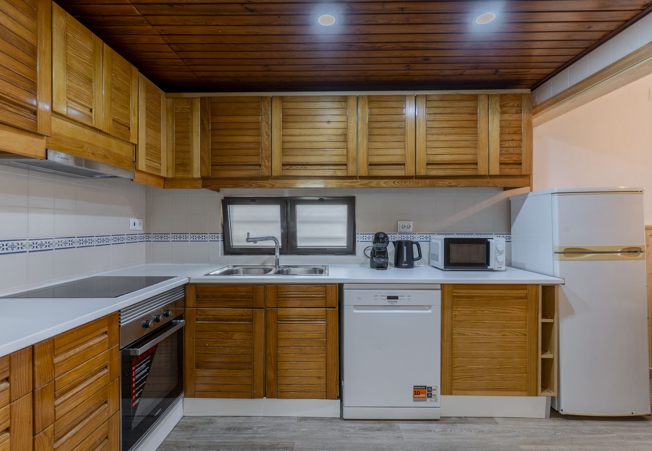 Appartement in Albufeira - #400 Central Albufeira Oasis | 1BR & Pool