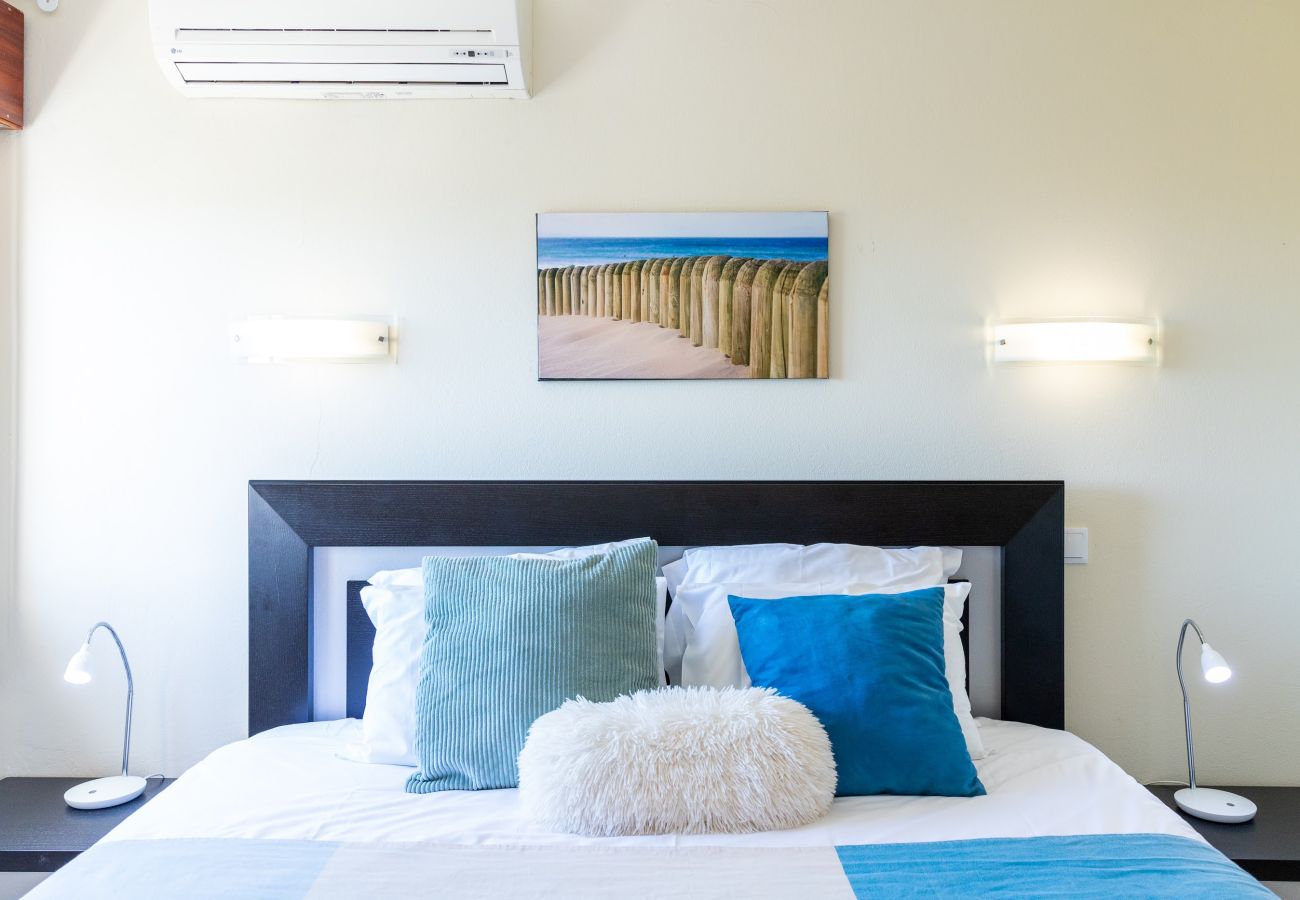 Apartamento en Albufeira - #005 Modern Apartment | Cozy & Bright