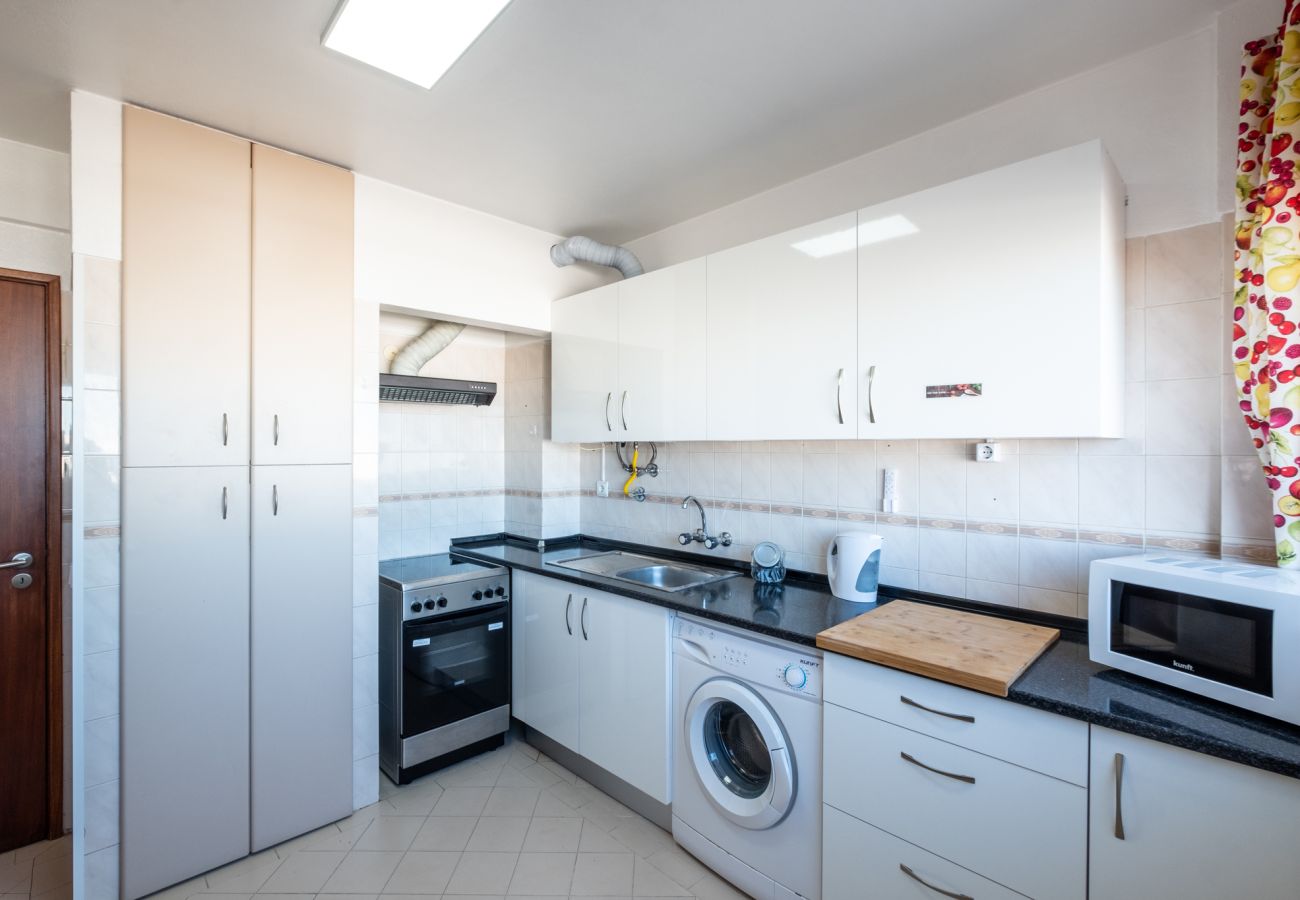 Apartamento en Albufeira - #012 Family Apartment | Quiet Area & Comfort