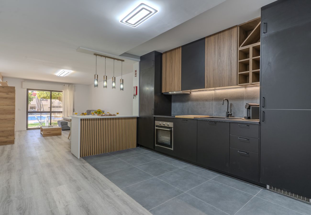 Apartamento en Albufeira - #022 2BR Velamar | Pool & Sunny Terrace