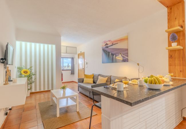 Apartamento en Albufeira - #065 Bright Apartment | Central Location