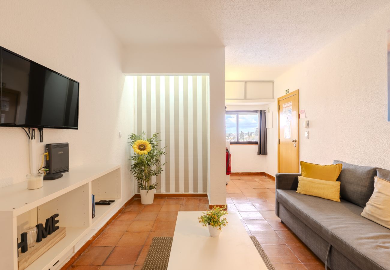 Apartamento en Albufeira - #065 Bright Apartment | Central Location